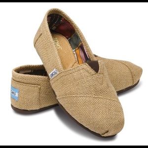 Toms Burlap Classics